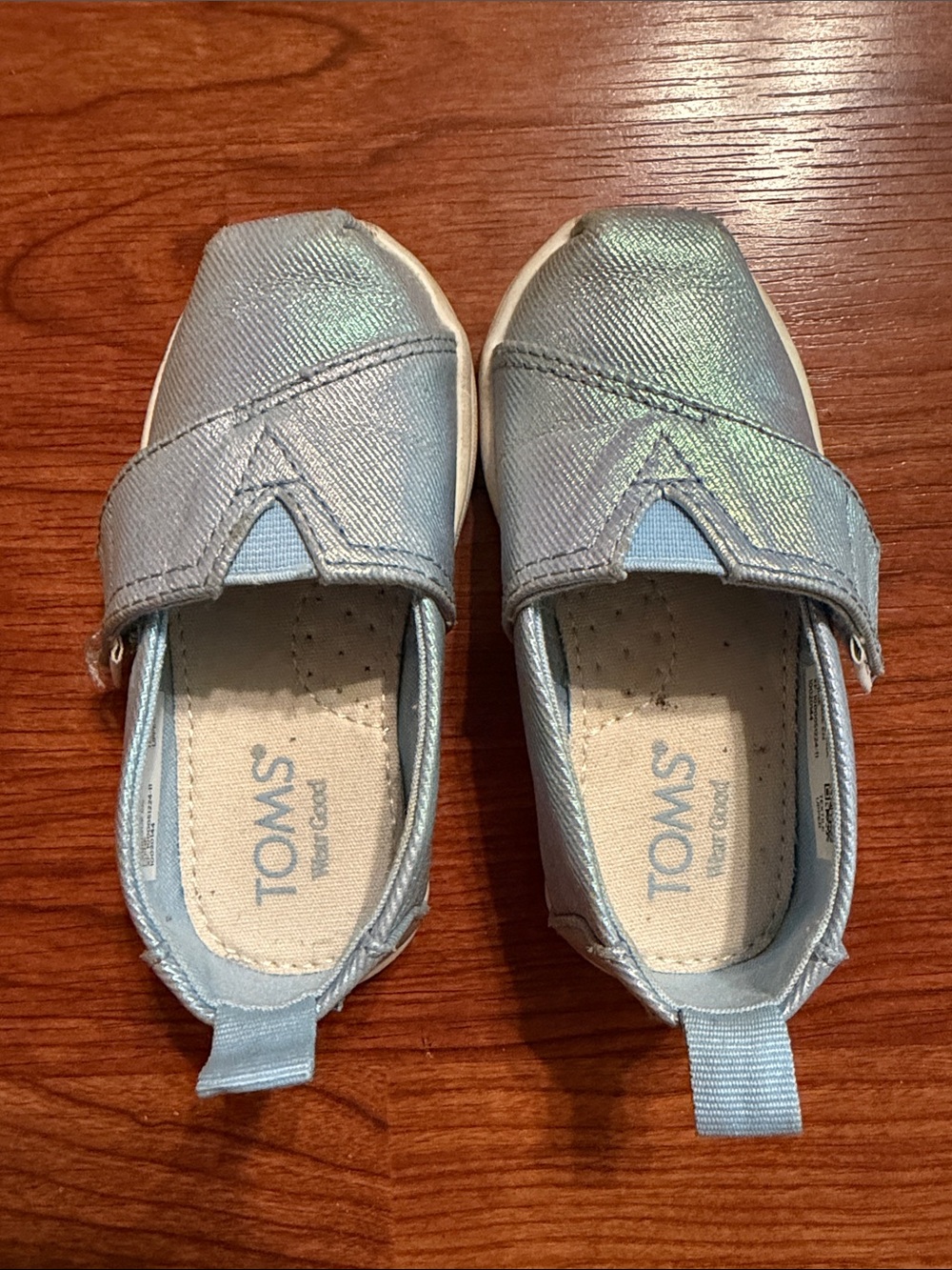 TOMS Kids Shimmery Light Blue Slip-On Casual Shoes - size 6